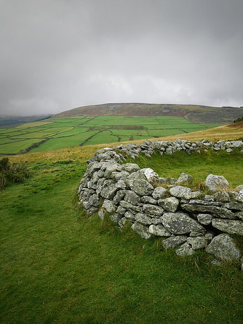 Keeill Tynwald (Balladoyne) - Early Christian Keeill & Chapel on the Isle of Man