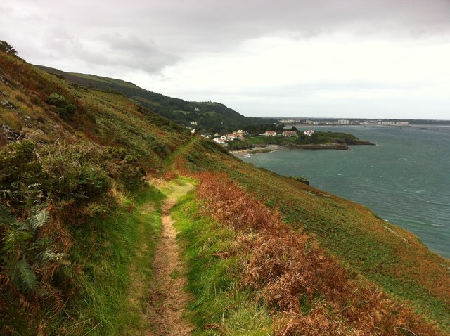 Maughold Head Haematite Veins - Mineral Collecting & Geology Site on the Isle of Man