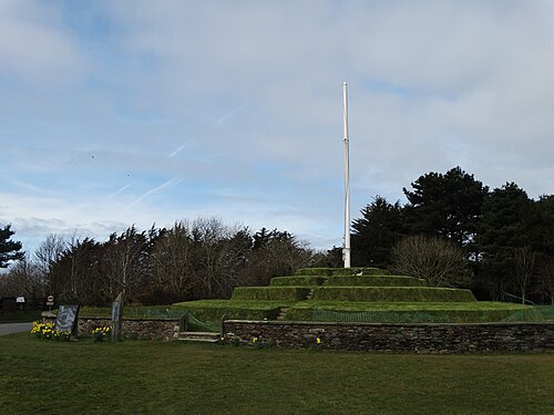  Tynwald Hill Fields - Metal Detecting & Treasure Hunting Site on the Isle of Man